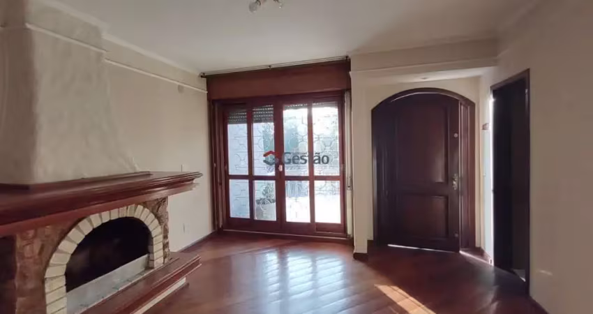 Casa com 4 quartos à venda no Igara, Canoas 