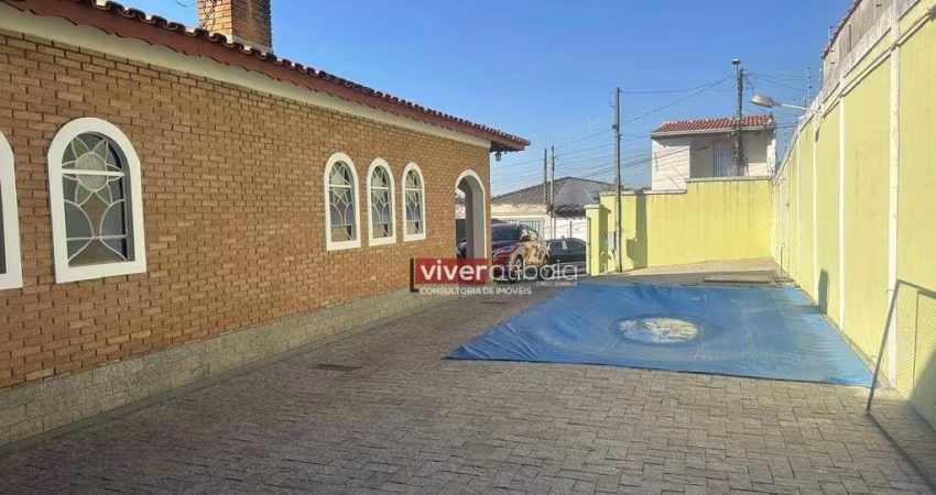 Casa com 3 dormitórios à venda, 153 m² por R$ 980.000,00 - Jardim Imperial - Atibaia/SP