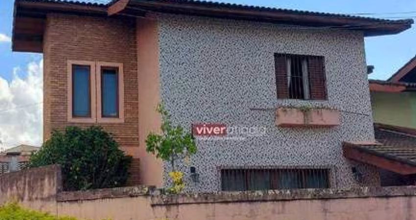 Casa com 2 dormitórios à venda, 123 m² por R$ 650.000,00 - Alvinópolis - Atibaia/SP