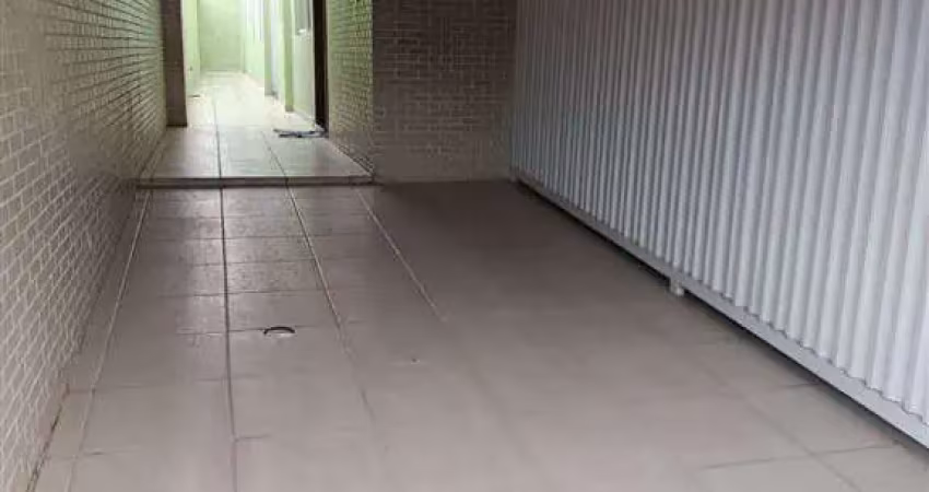 Casa baixa com garagem individual com  1 vaga - 3 dormitórios e 1 suíte - 75m² - localizada na rua dom pedro ii - vila nova - r$420.000 - só a vista.