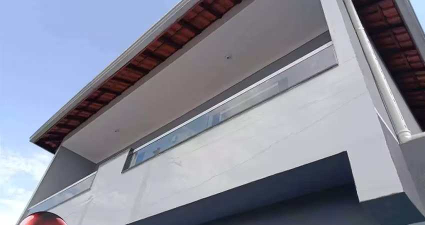 Sobreposta alta de frente e com sacada - casa nova - pronta pra morar - r$280.000.