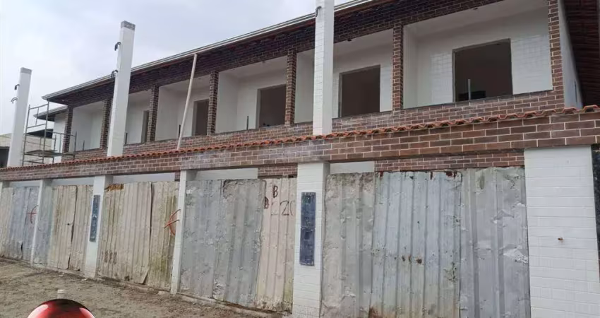Em fase de acabamento - sobrado com entrada individual, quintal e churrasqueira - r$375.000 - aceita financiamento bancário.
