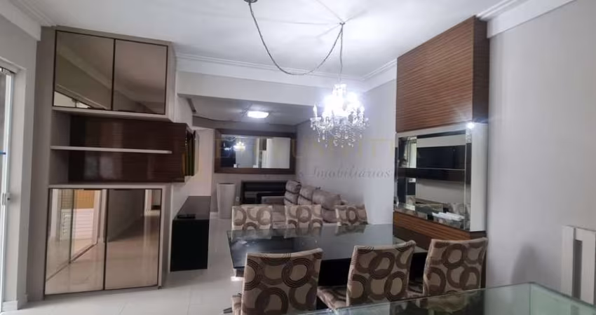 Apartamento para Venda no bairro Centro em Balneário Camboriú, 3 quartos sendo 1 suíte, 2 vagas, Mobiliado, 128 m² de área total, 102 m² privativos,