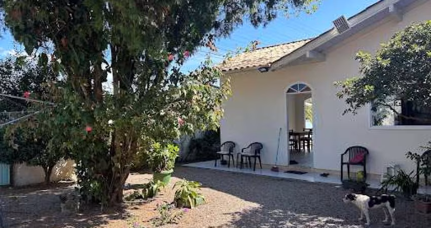 Casa com 3 dormitórios à venda, 100 m² por R$ 698.000,00 - Cachoeira do Bom Jesus - Florianópolis/SC
