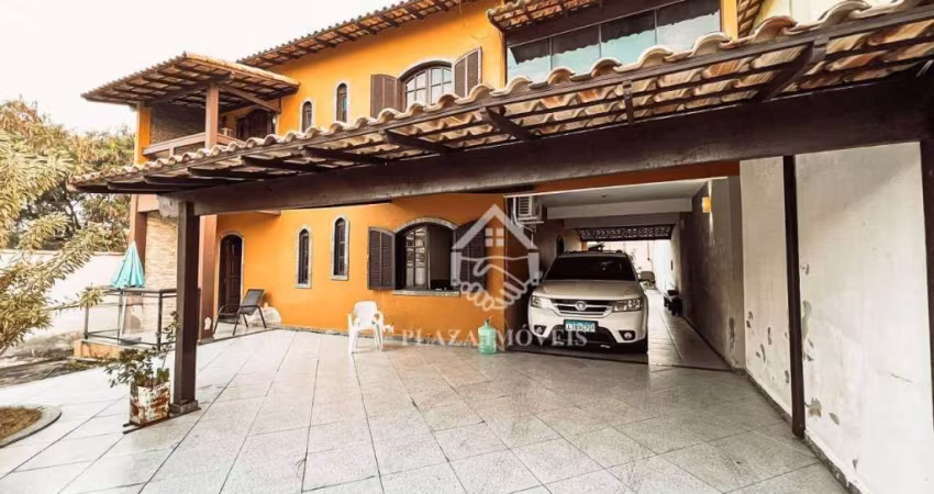 Casa com 5 dormitórios para alugar, 126 m² por R$ 15.000,00/mês - Centro - São Pedro da Aldeia/RJ