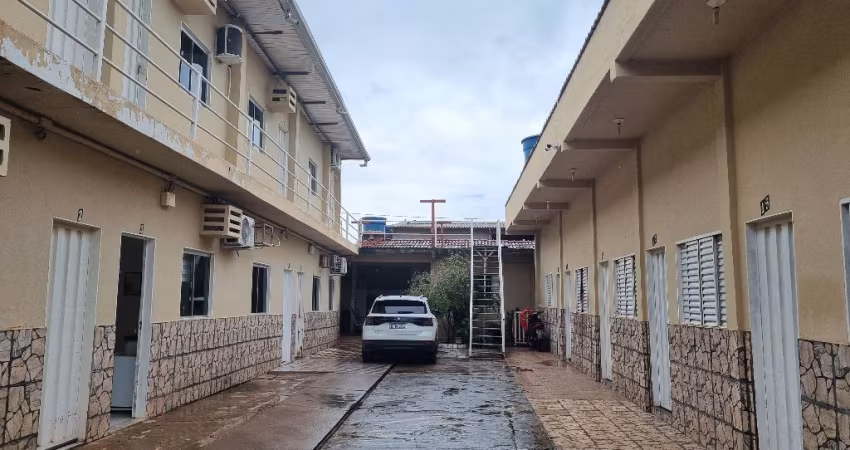 Excelente conjunto de kitinetes próximo Unic/Univag/ UFMT