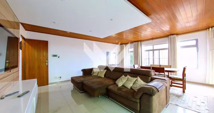 SOBRADO DE 207m² COM 3 SUÍTES PARA VENDA NA VILA MEDEIROS