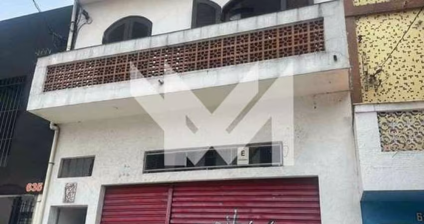 Casa Assobradada de 277 m² 4 quartos 3 banheiros à Venda - Jardim Japão