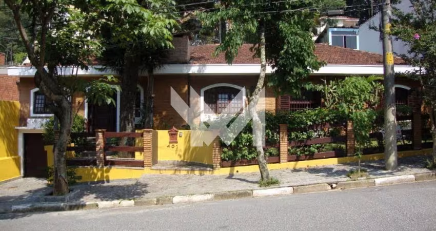 Casa de 350 m² 4 quartos e 2 suítes à Venda - Vila Albertina