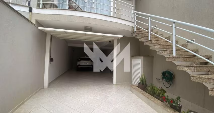 Sobrado de 205 m² com 3 quartos e 4 banheiros à Venda- Vila Dom Pedro II