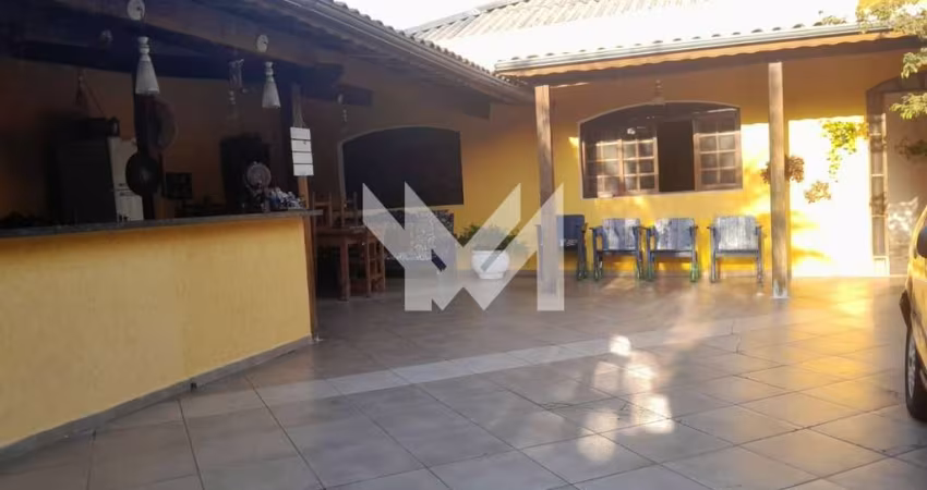 CASA TÉRREA À VENDA NA VILA LEONOR