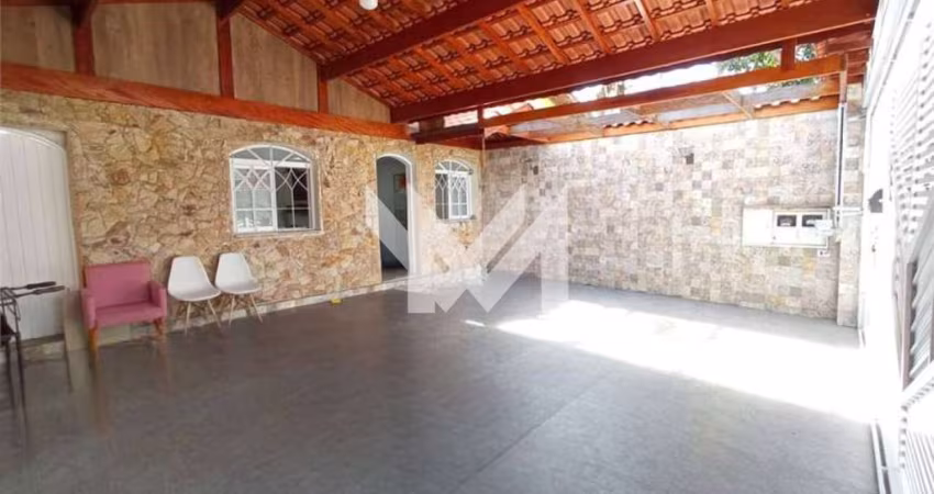 OPORTUNIDADE DE COMPRA - SOBRADO - CONJUNTO RESIDENCIAL SANTA TEREZINHA