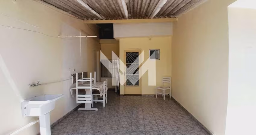 Casa Assobradada de 60 m² 2 quartos 1 banheiro para locação - Vila Ede