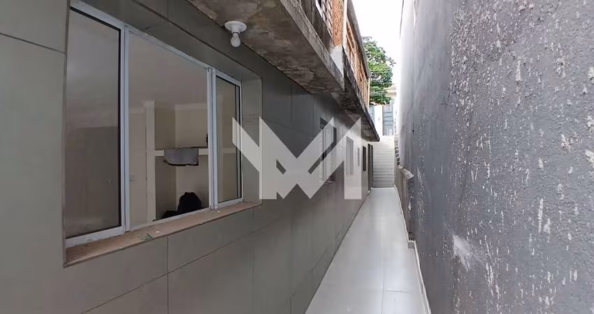 Casa Assobradada com 4 Quartos em Ótima Localização!