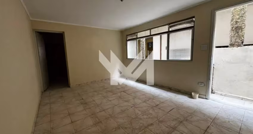 Casa com 2 quartos para alugar na Avenida Angelina, 563, Vila Leonor, São Paulo