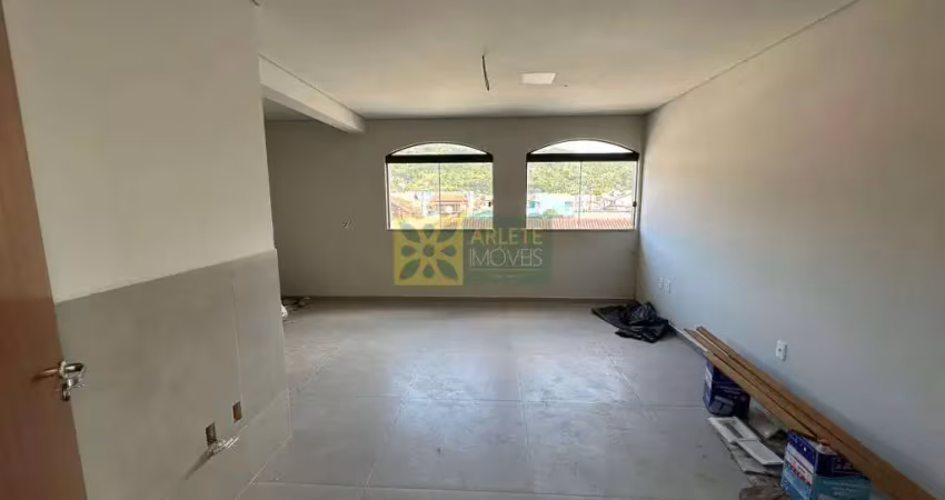 Sala comercial para alugar na Rua Gualberto Leal Nunes, 397, Centro, Porto Belo