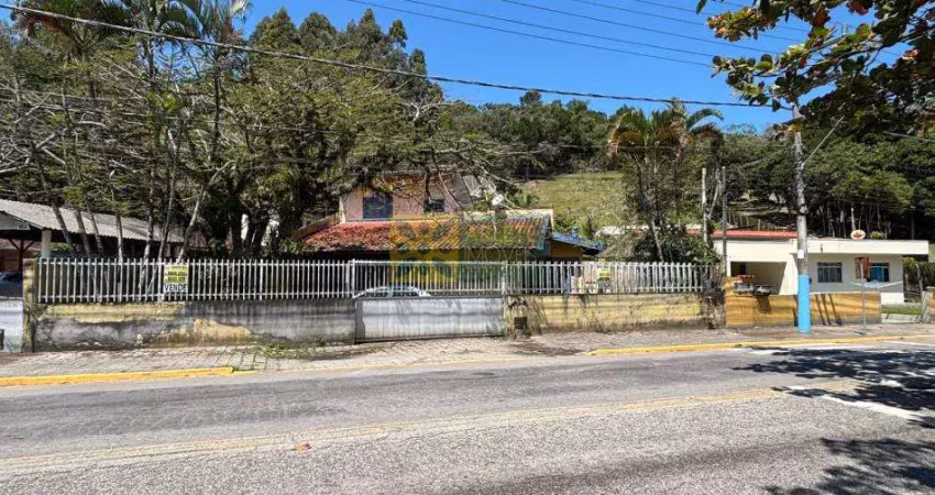 Casa com 3 quartos à venda na Avenida Governador Celso Ramos, 1008, Enseada Encantada, Porto Belo