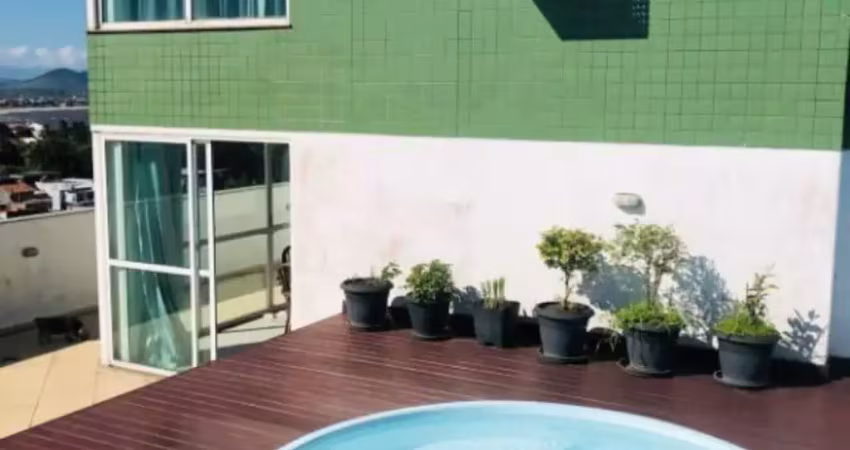 Vendo linda cobertura com 4 dormitórios na imbetiba em macaé