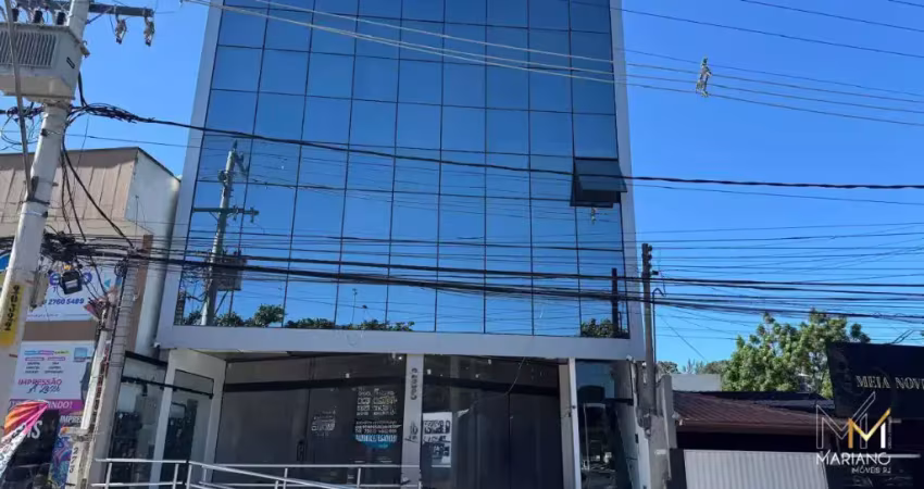 Alugo ótima sala comercial em costa azul em rio das ostras rj