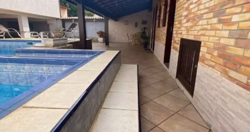 Vendo casa espetacular com 5 dormitórios no mirante da lagoa em macaé