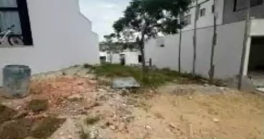 Vendo maravilhoso lote de 300 mt no vale dos cristais em macaé