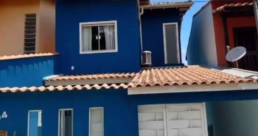 Vendo maravilhosa casa com 2 dormitórios  no miramar em macaé