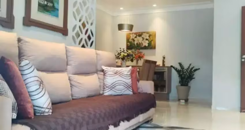 Vendo ótima cobertura com 3 dormitórios na extensão do bosque em rio das ostras