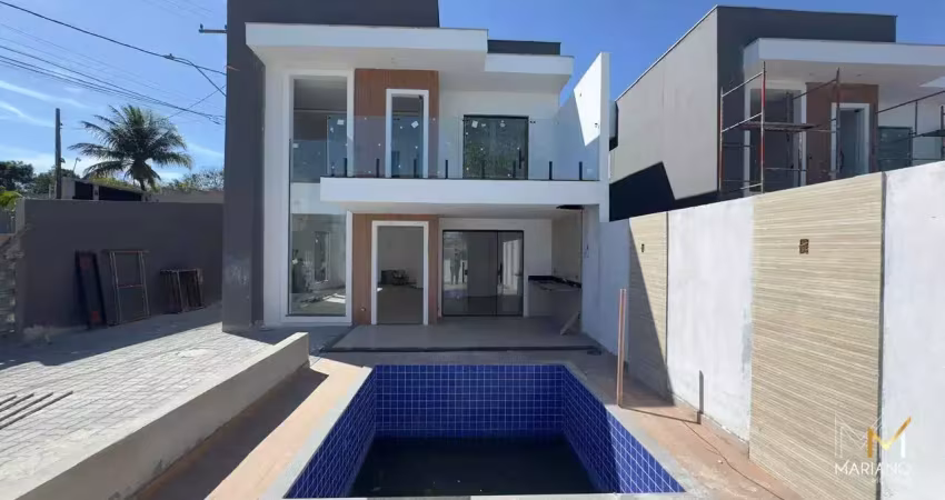 Vendo maravilhosa casa com 4 dormitórios no colinas em rio das ostras
