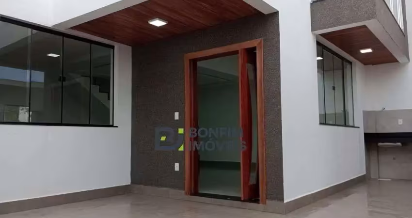 Casa com 3 quartos à venda na Cidade Nova, Governador Valadares 