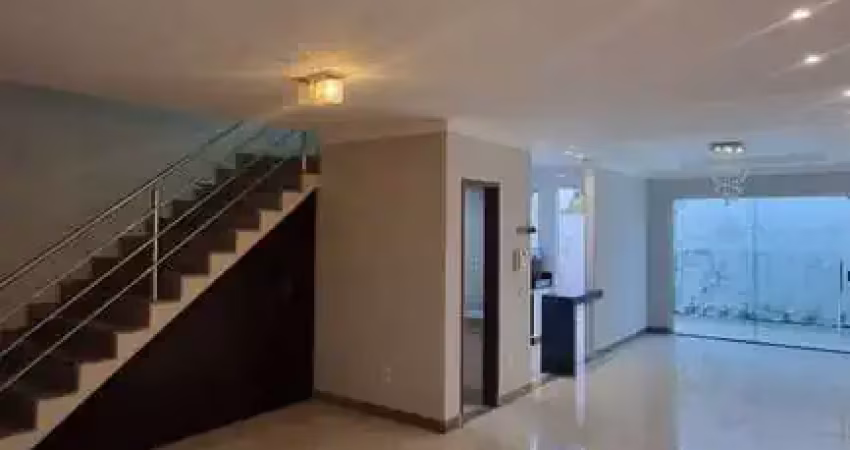 Casa com 3 quartos à venda no Grã-Duquesa, Governador Valadares 