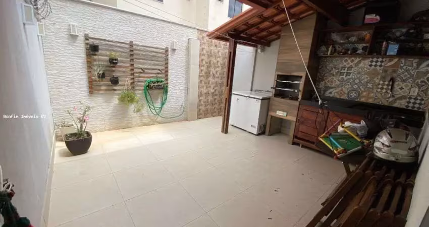 Casa com 3 quartos à venda no Santos Dumont I, Governador Valadares 