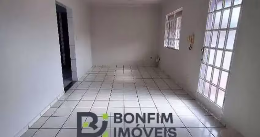 Casa com 3 quartos à venda no Grã-Duquesa, Governador Valadares 