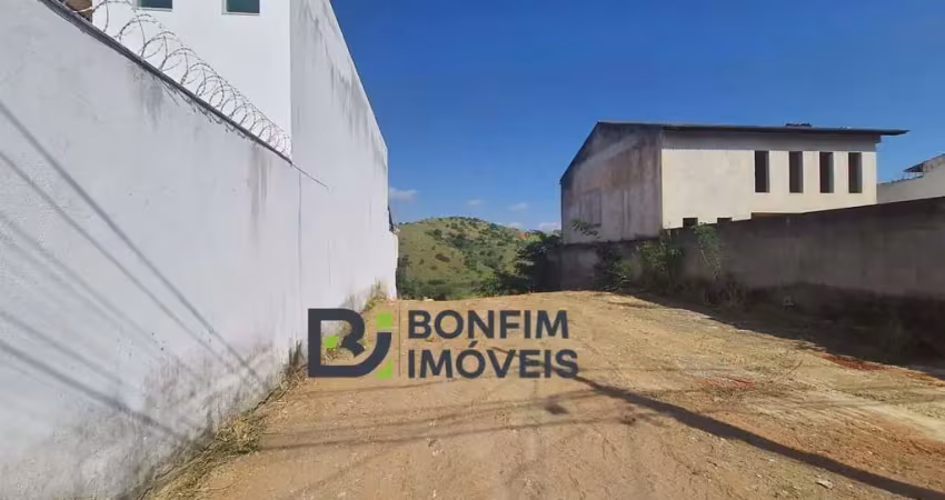 Terreno à venda na Cidade Nova, Governador Valadares 