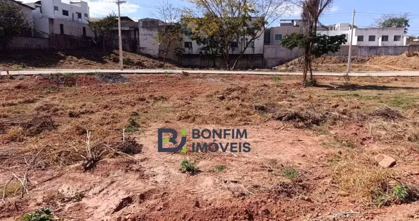 Terreno à venda no Bairro Parque Olímpico, Governador Valadares 