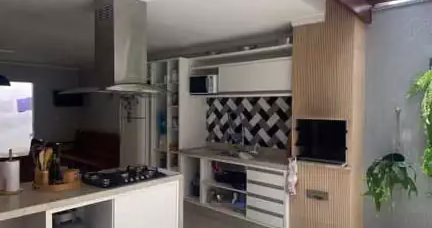 Casa com 3 quartos à venda no Santos Dumont I, Governador Valadares 