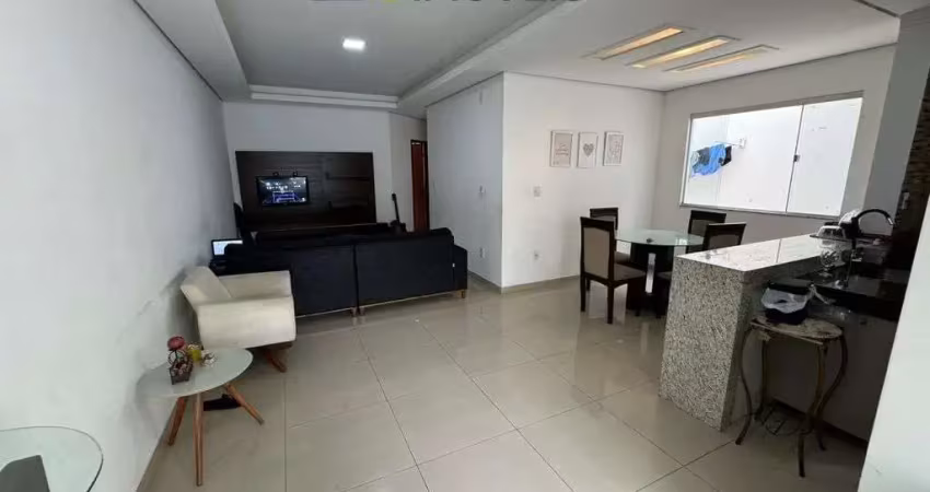 Casa com 3 quartos à venda na Vila Rica, Governador Valadares 