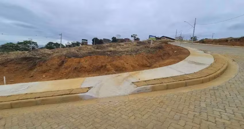 Terreno à venda no Santo Antônio, Governador Valadares 