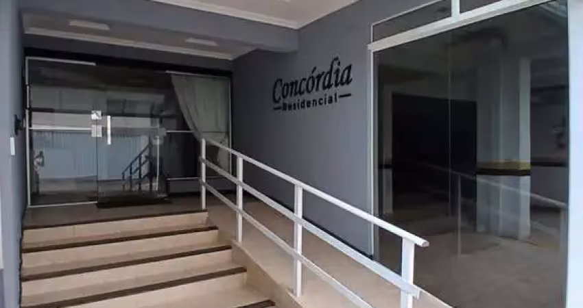 Apartamento com 3 quartos à venda na Rua 212, 54, Meia Praia, Itapema