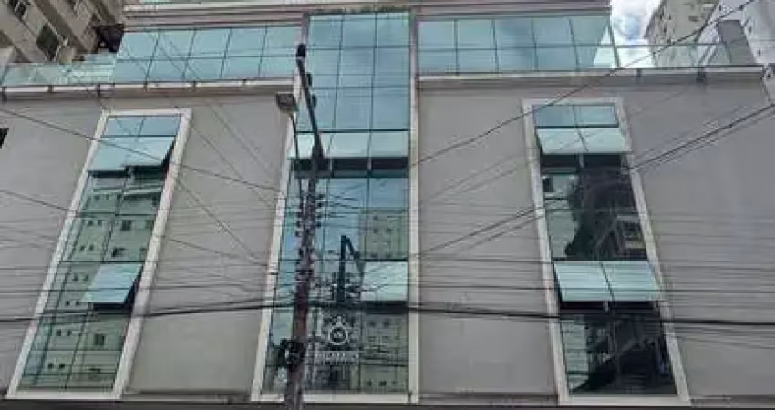 Apartamento com 4 quartos à venda na Rua 236, 530, Meia Praia, Itapema