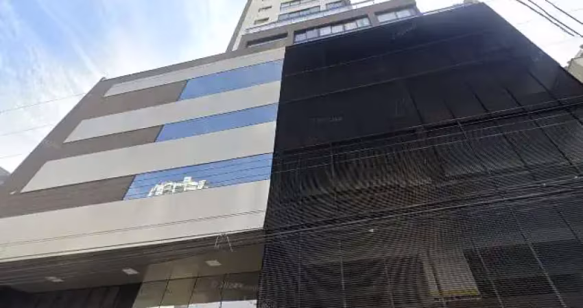 Apartamento com 3 quartos à venda na Rua 290, 263, Meia Praia, Itapema