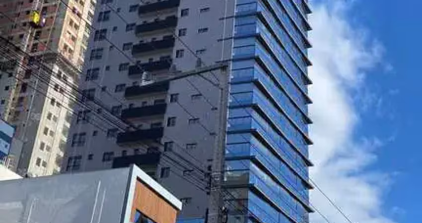 Apartamento com 4 quartos à venda na Rua 250, 22, Meia Praia, Itapema