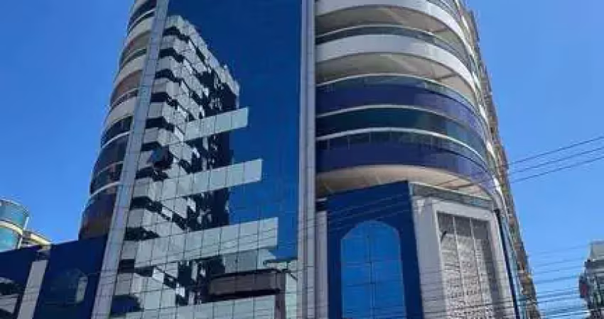 Apartamento com 4 quartos à venda na Rua Nereu Ramos, esquina com a 226, 3400, Meia Praia, Itapema