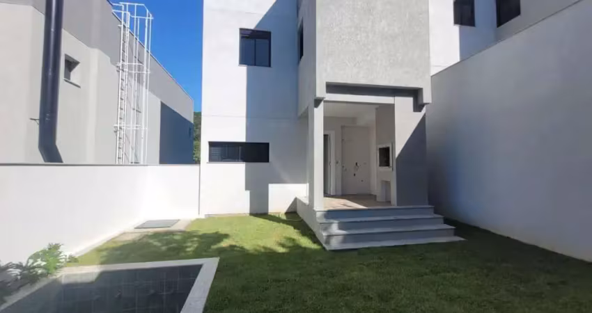 Casa com 4 quartos à venda na Rua Macuco, Ariribá, Balneário Camboriú