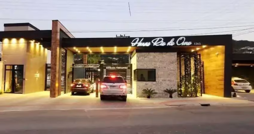 Terreno em condomínio fechado à venda na Avenida das Arapongas, 1265, Ariribá, Balneário Camboriú