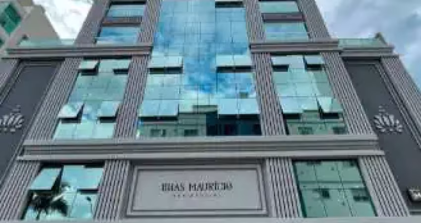 Apartamento com 3 quartos à venda na Rua 242, 668, Meia Praia, Itapema