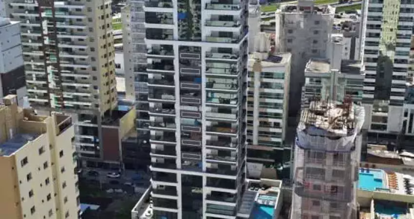 Apartamento com 4 quartos à venda na Rua 236, 400, Meia Praia, Itapema