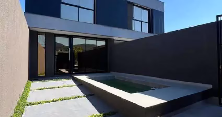 Casa com 3 quartos à venda na Rua Fermino Taveira Cruz, 544, Barra, Balneário Camboriú
