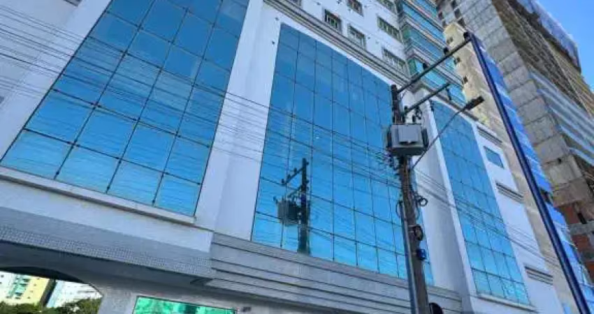 Apartamento com 4 quartos à venda na Rua 307, 175, Meia Praia, Itapema
