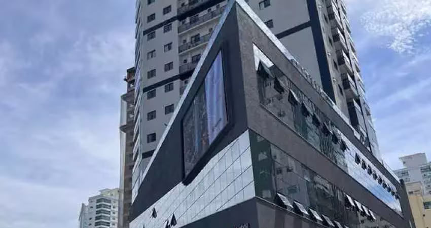 Apartamento com 3 quartos à venda na Rua 212, 214, Meia Praia, Itapema