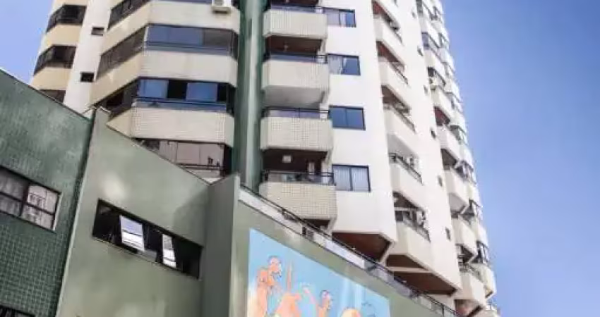 Apartamento com 3 quartos à venda na Rua 2500, 200, Centro, Balneário Camboriú